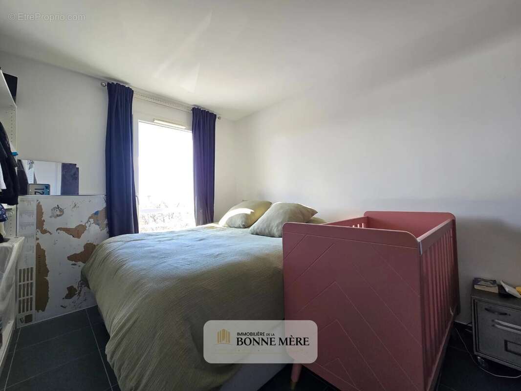 Appartement à MARSEILLE-16E