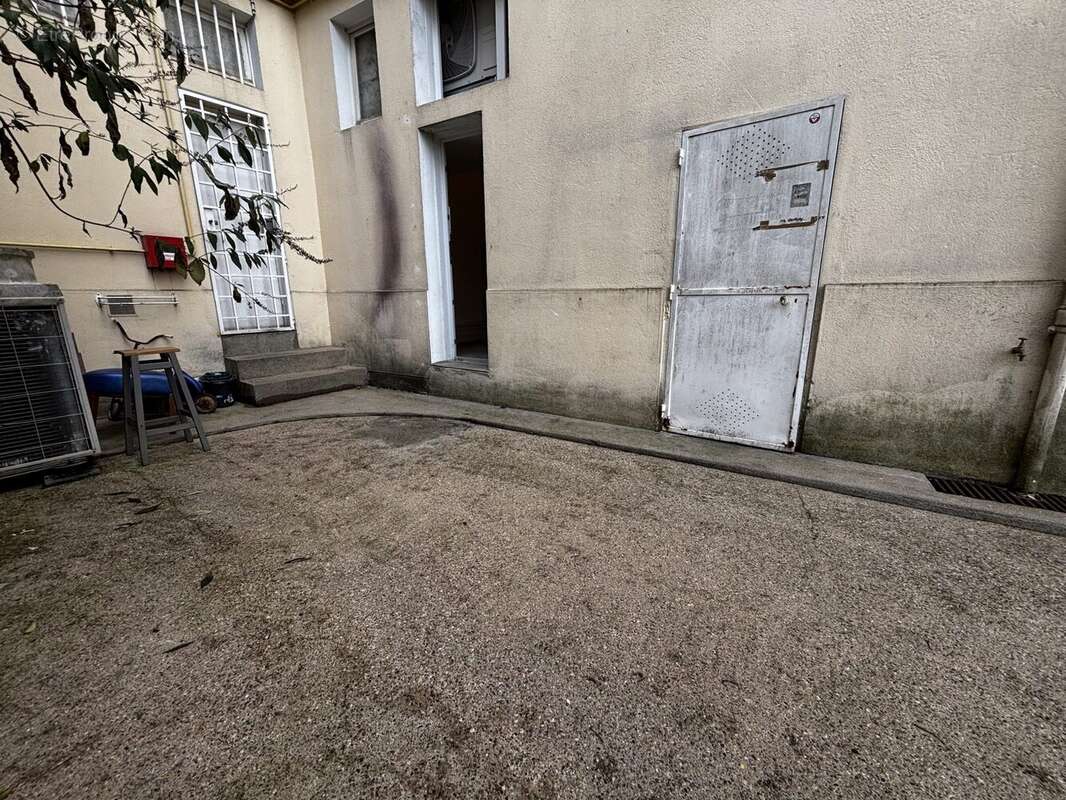 Commerce à POITIERS