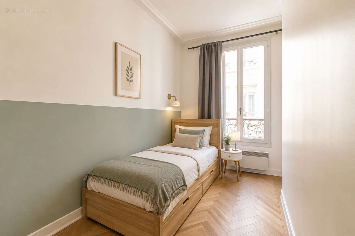 Appartement à PARIS-18E