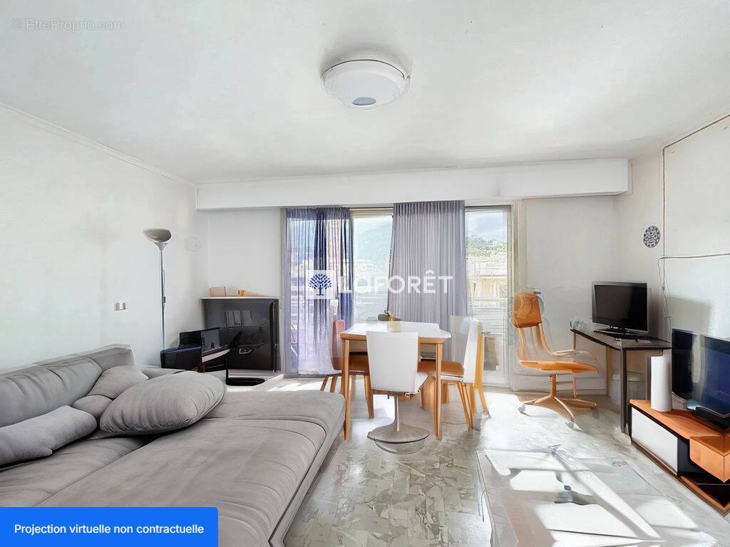 Appartement à ROQUEBRUNE-CAP-MARTIN