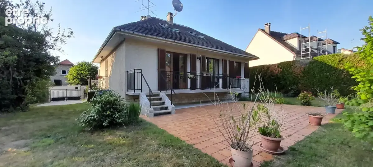 Maison Bullion 4 pièce(s) 95m2 - photo 2