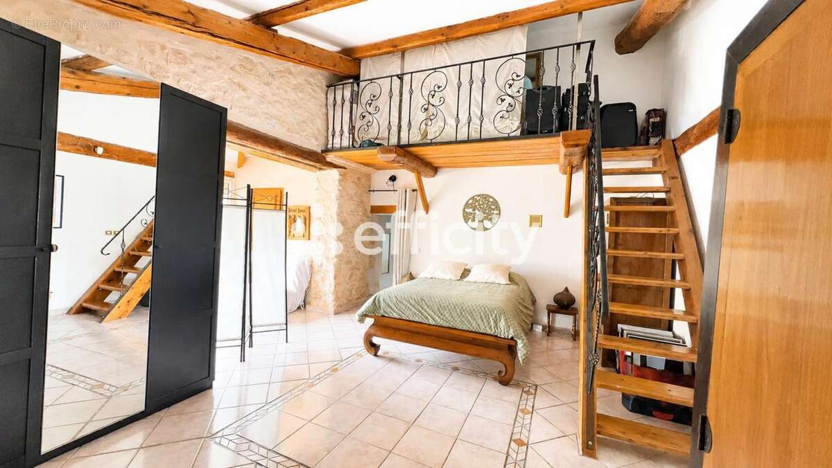 Maison à MARTIGUES