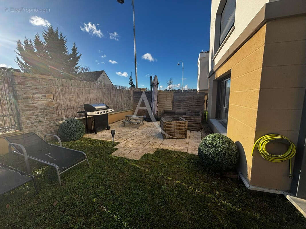 Appartement à CARRIERES-SOUS-POISSY