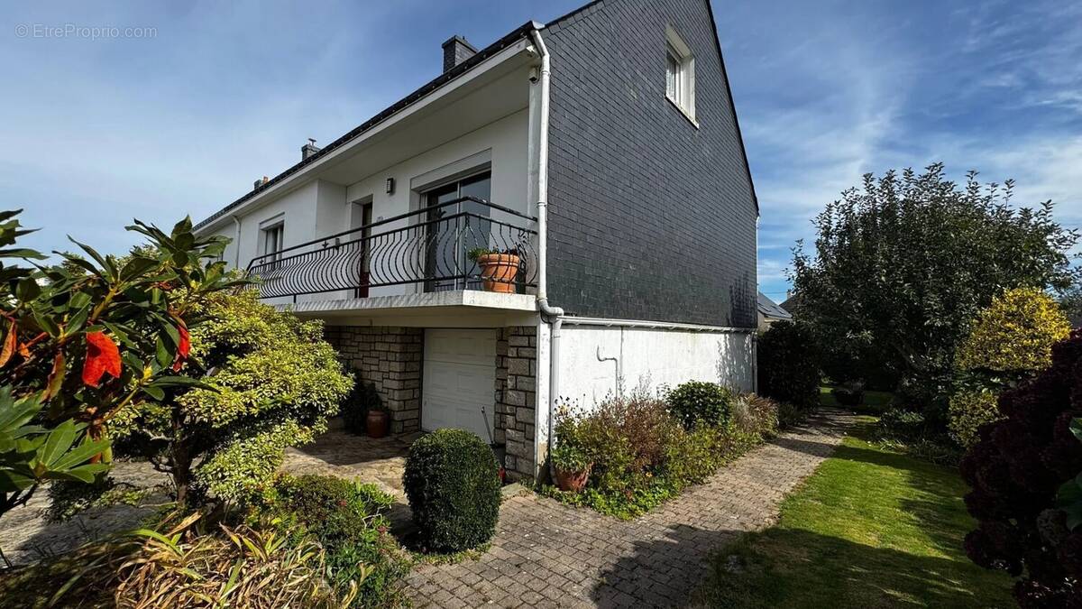 Maison à GRAND-CHAMP