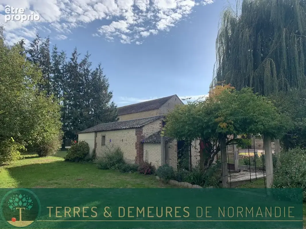 En NORMANDIE, région de SAINT PIERRE SUR DIVES (14170) corps de ferme en pierre en bordure de rivière - photo 17