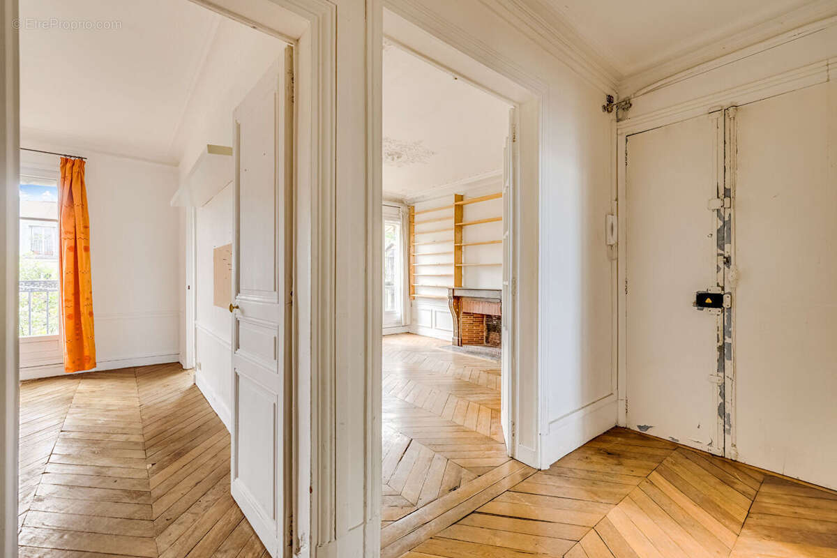 Appartement à PARIS-11E