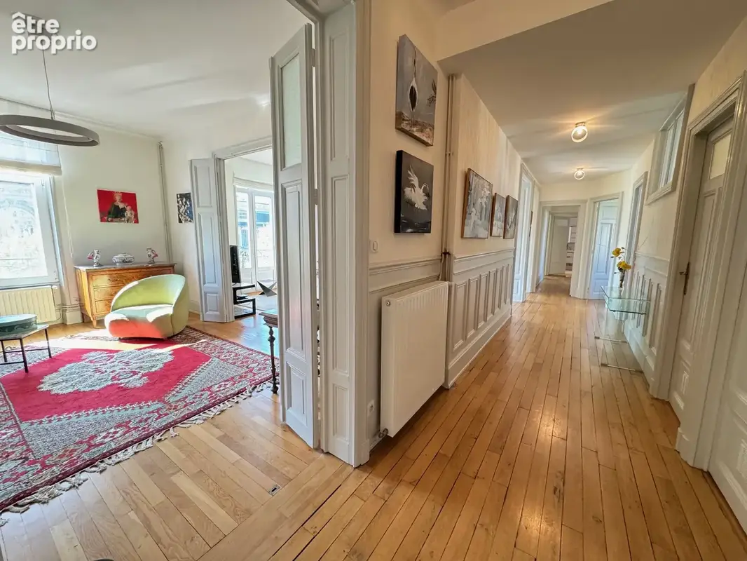 Nancy / parc sainte-marie f6 de 165m2 + ascenseur + garage + parking + caves + greniers - photo 5