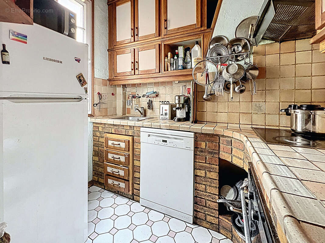 Appartement à PARIS-12E