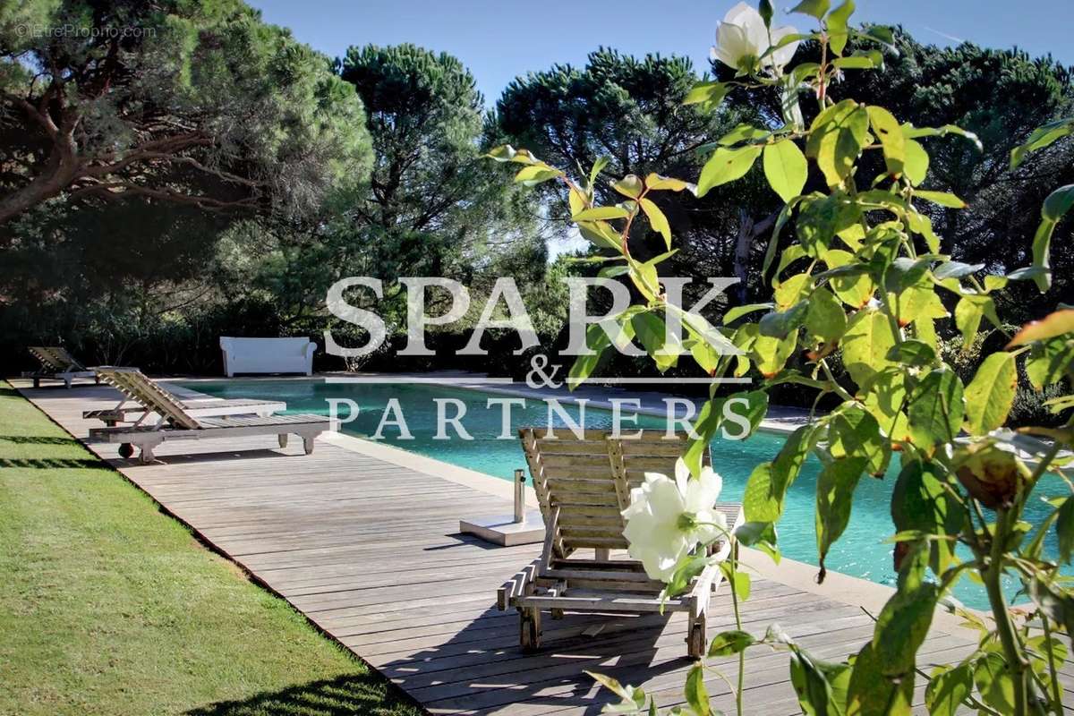 Maison à RAMATUELLE