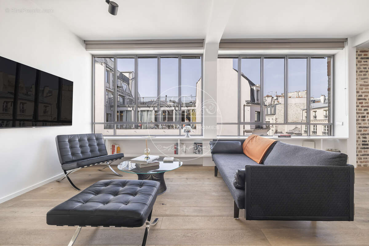 Appartement à PARIS-2E