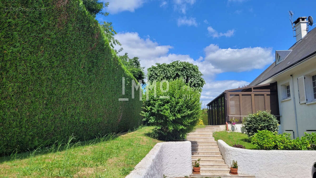 Maison à MONTOIRE-SUR-LE-LOIR