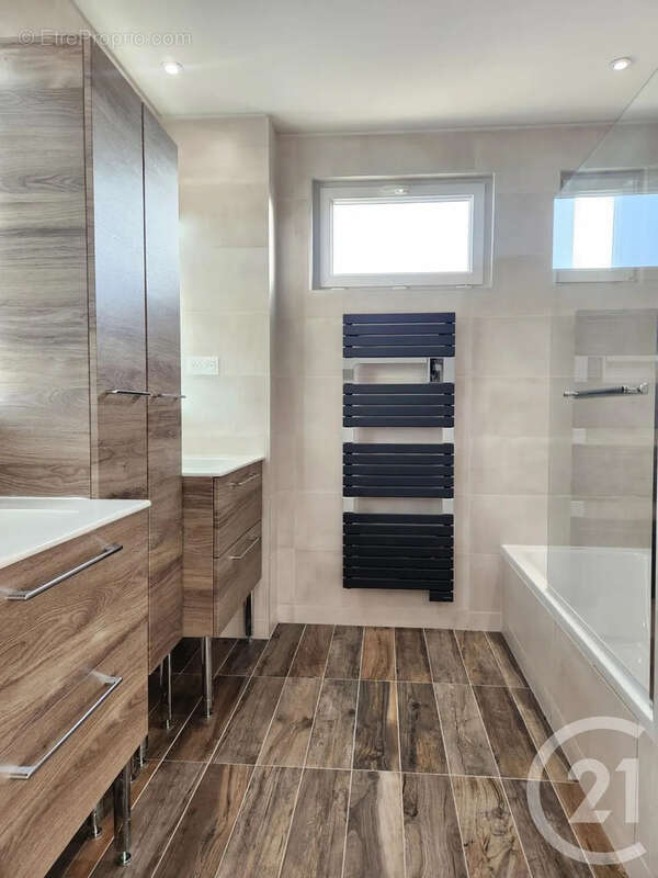 Appartement à SAINT-FONS