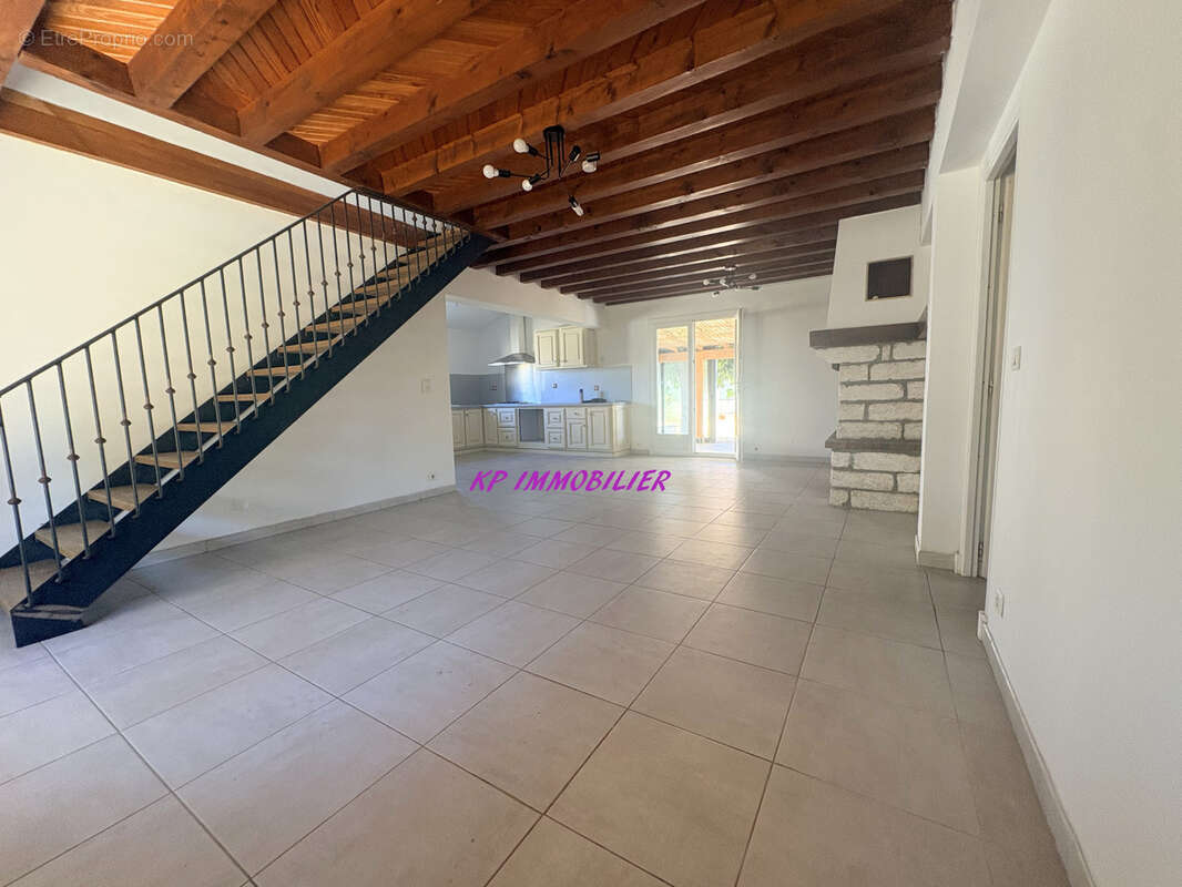 Maison à CUXAC-D'AUDE