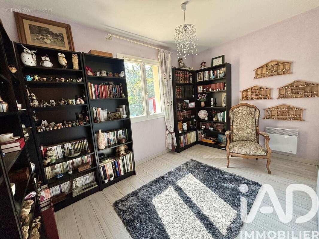 Maison 97 m² à Saint-Magne-De-Castillon  - photo 9