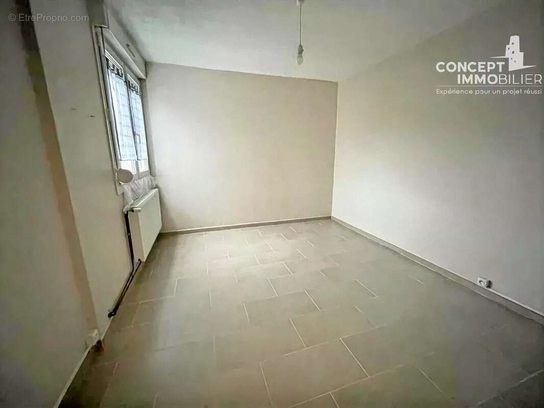 Appartement à FAMECK
