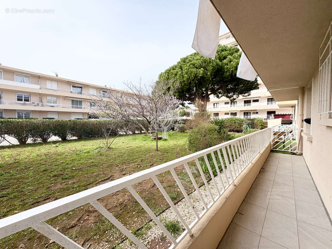 Appartement à SANARY-SUR-MER