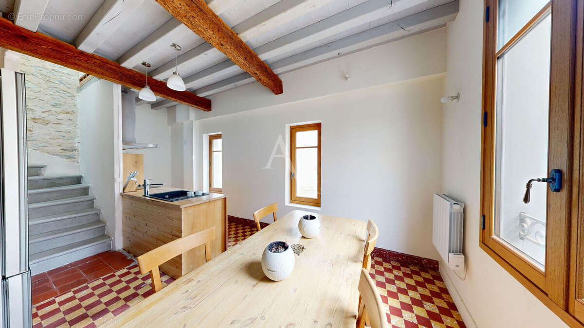 Maison de Caractère rénovée à CARCASSONNE - photo 5
