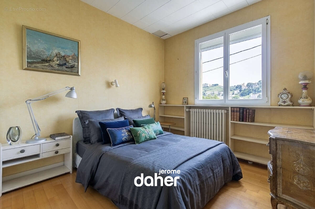 Maison à MARSEILLE-7E