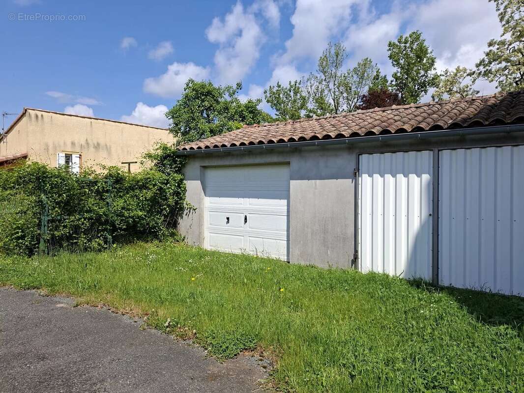 Maison en pierre avec jardin - photo 5