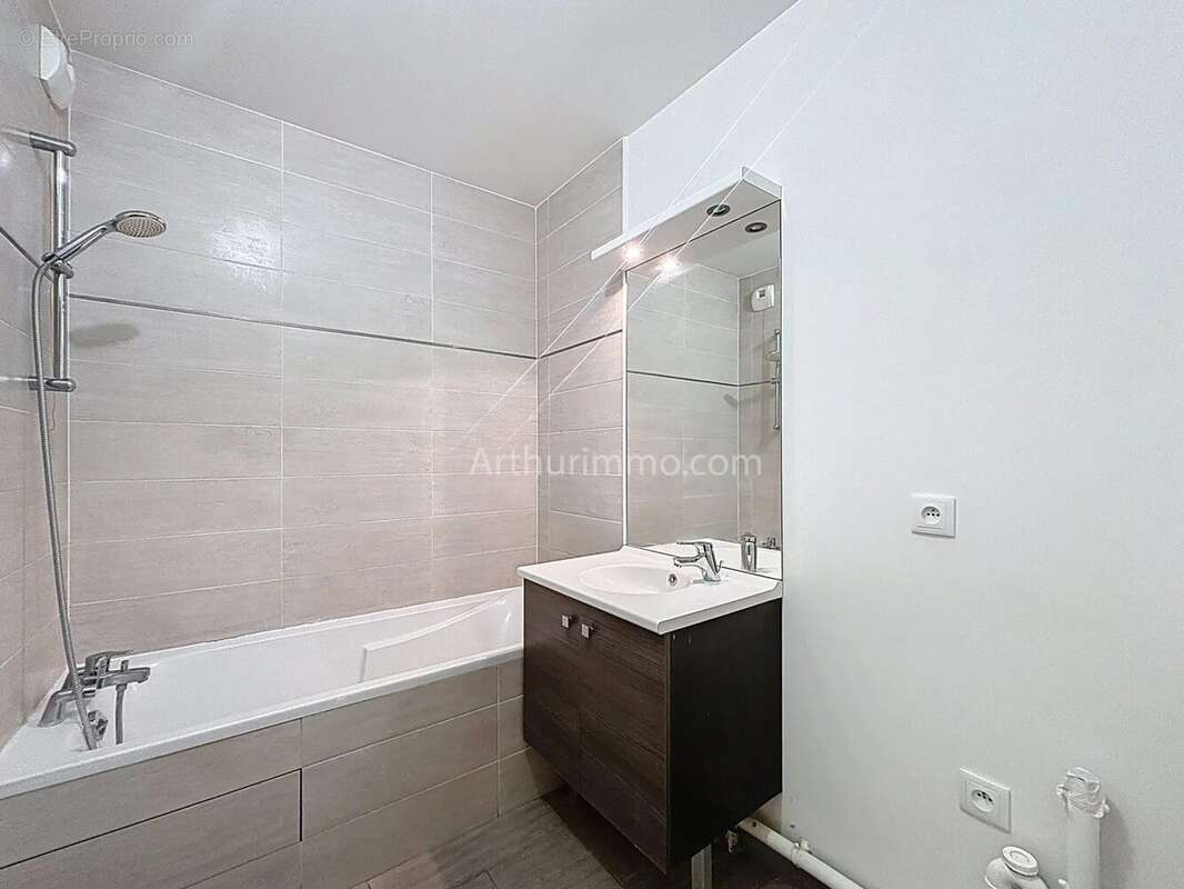 Appartement à LIMEIL-BREVANNES