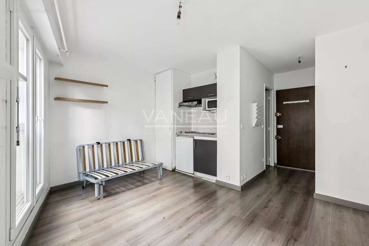 Appartement à PARIS-11E
