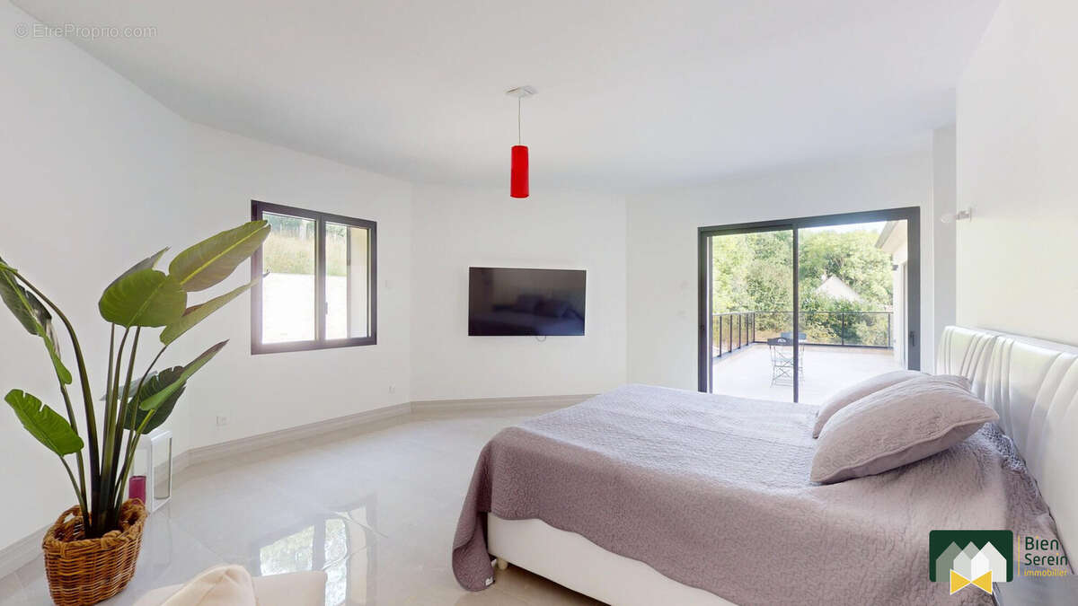 Maison à SAINT-PREST