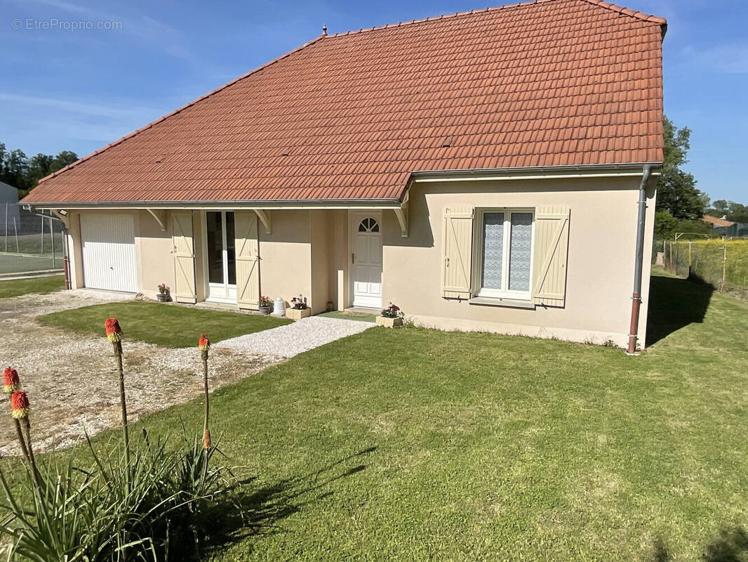 Maison 96 m² à Ervy-Le-Chatel  - photo 1