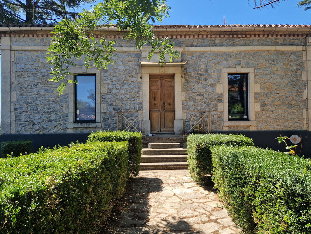 Maison à LEDIGNAN