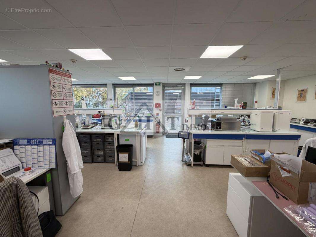 Entrepot 2765m2 a vendre bondoufle - photo 15