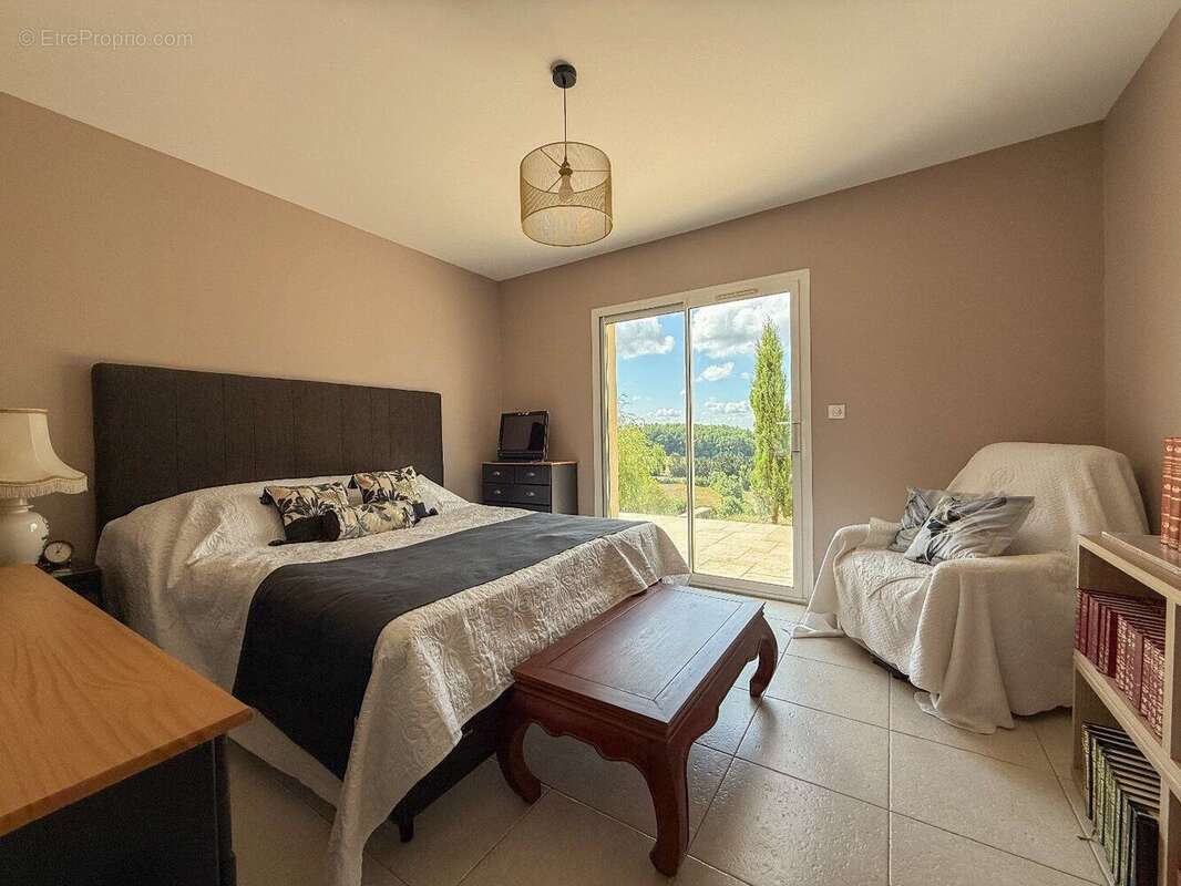 Maison avec studio indépendant, vue panoramique - photo 14