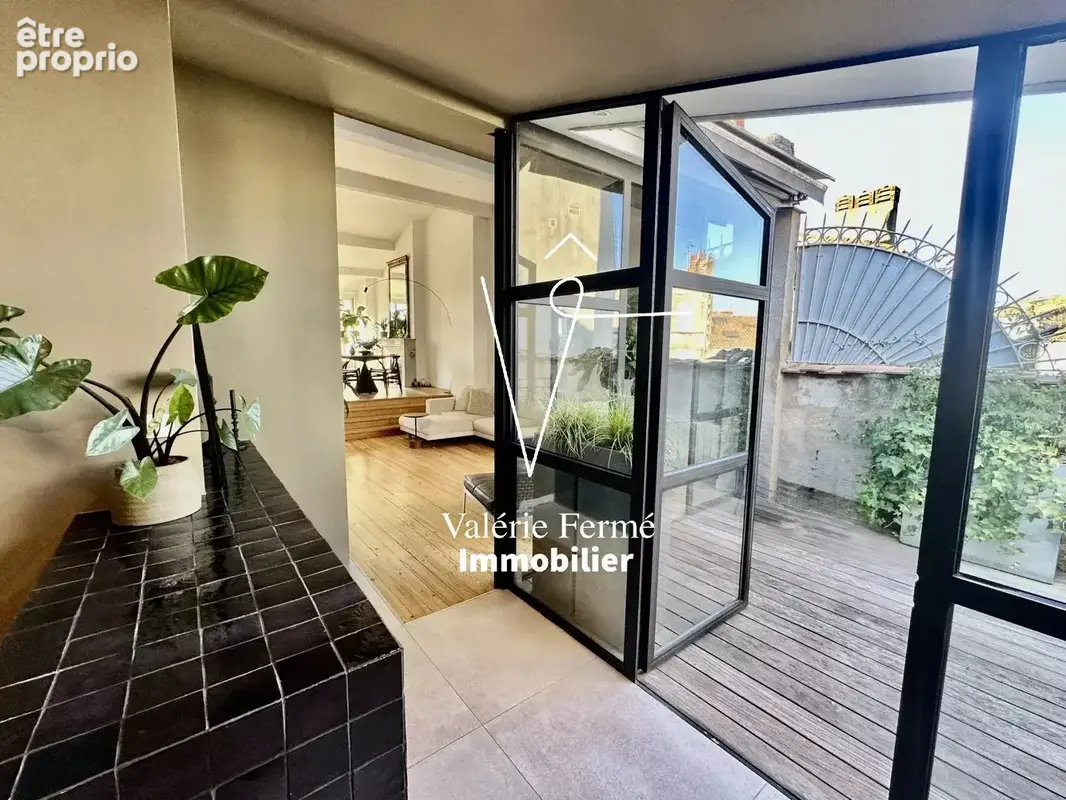 Appartement duplex d'exception avec ascenseur privatif, terrasse et garage-Bordeaux-Jardin Public/Chartrons - photo 7