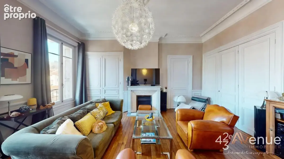 Appartement 5 pièces 130 m² à vendre à Saint-Etienne (42000) - photo 4