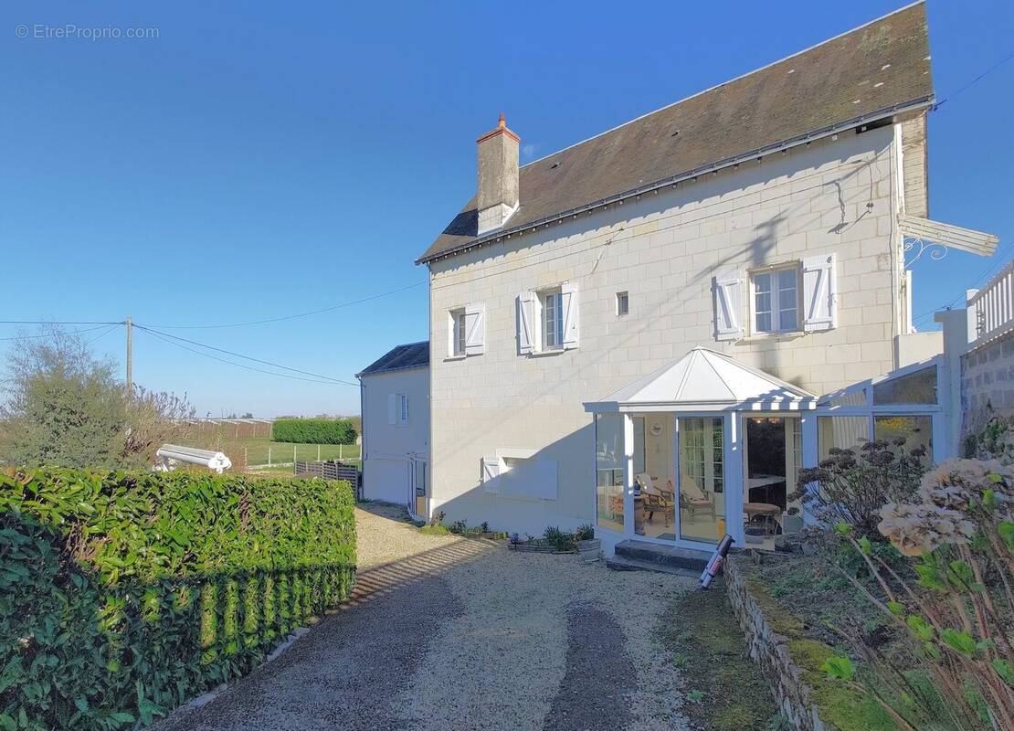 Maison à LES ROSIERS-SUR-LOIRE