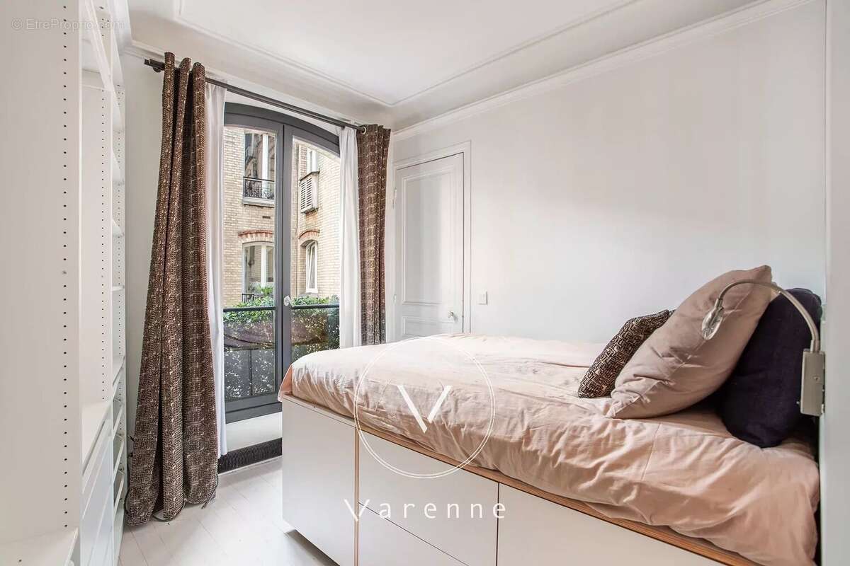 Appartement à PARIS-6E
