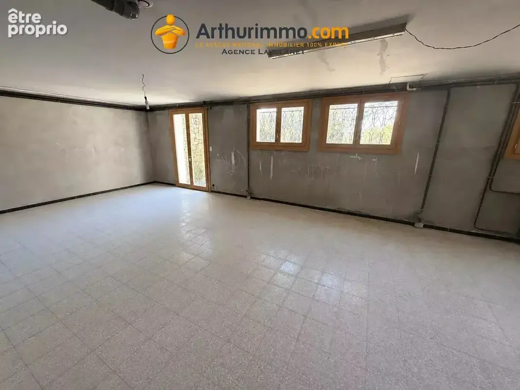 À vendre - propriété 13 pièces - terrain de 6 200m² - 09300 saint jean d'aigues vives - photo 7