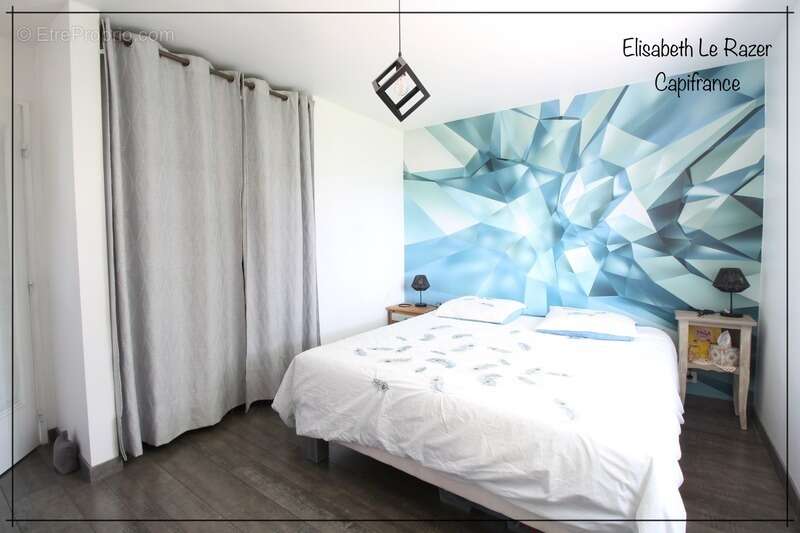 Maison à MONTREUIL-JUIGNE