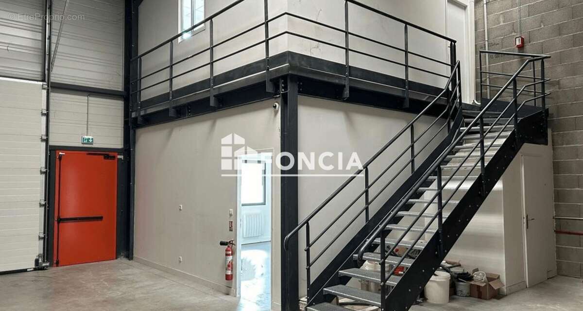 Commerce à CIVRIEUX