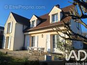 Photo 1 - Maison à MONTLHERY