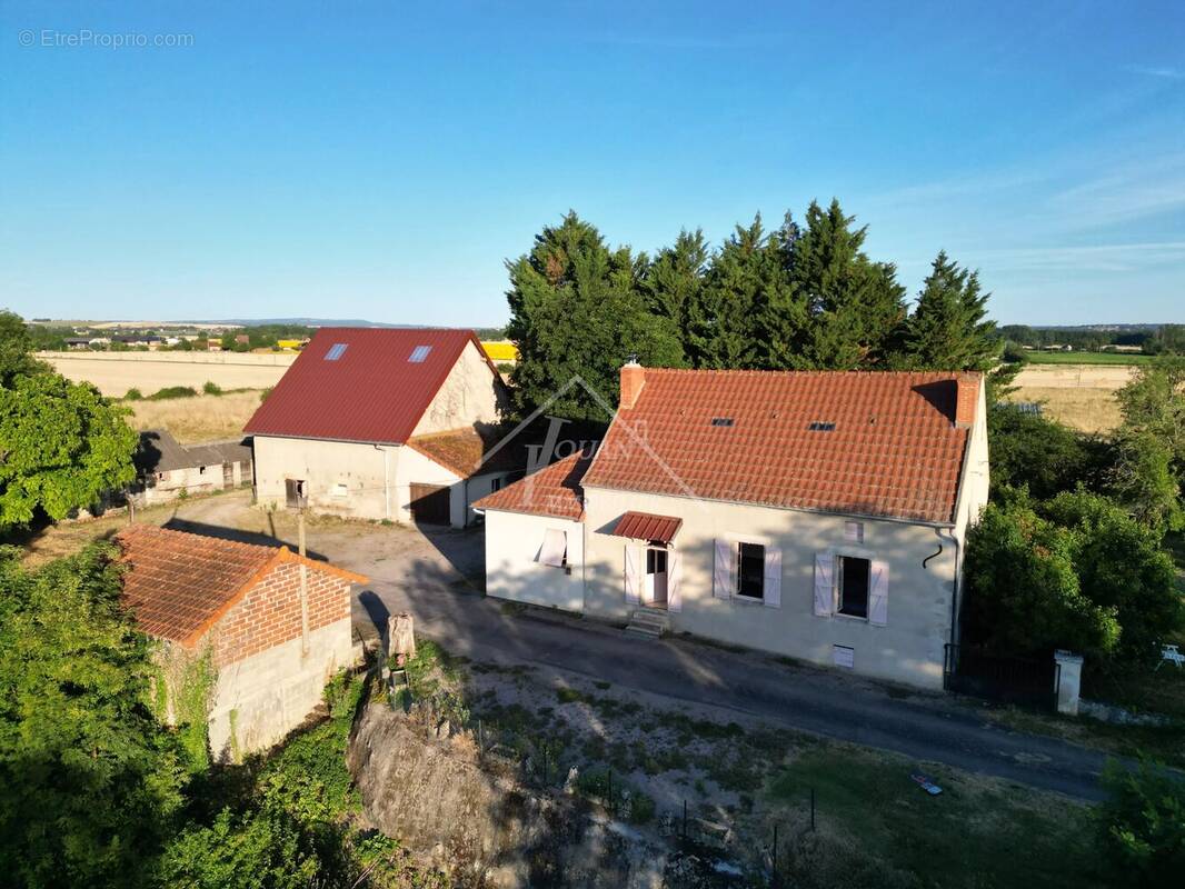 Maison à BAYET