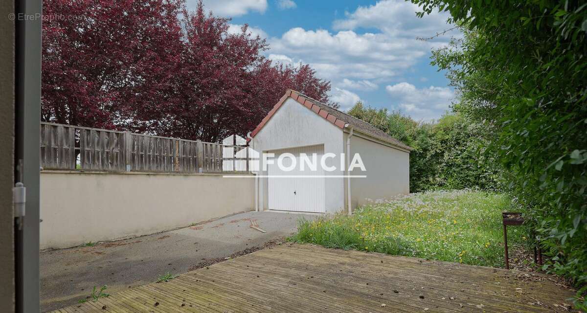 Maison à BALLANCOURT-SUR-ESSONNE