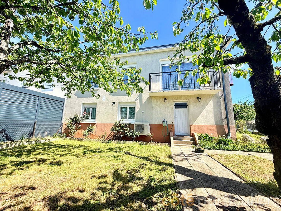 Maison à SAINT-PIERRE-DES-CORPS