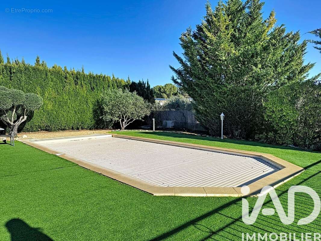 Photo 3 - Maison à SAINT-SATURNIN-LES-APT