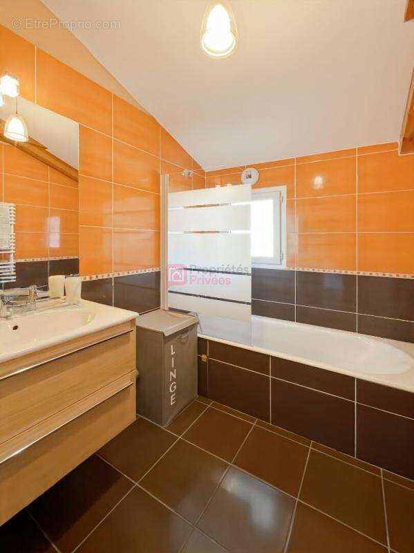 Maison à CAMBO-LES-BAINS