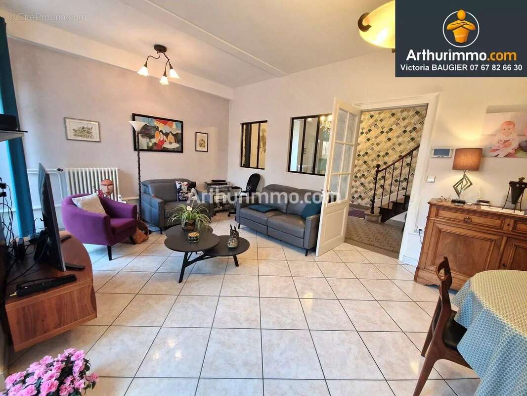 Maison à LONS-LE-SAUNIER