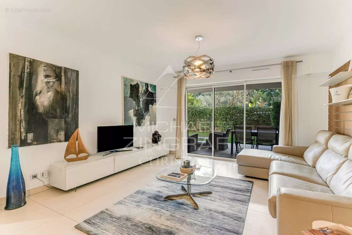 Appartement à SAINT-TROPEZ