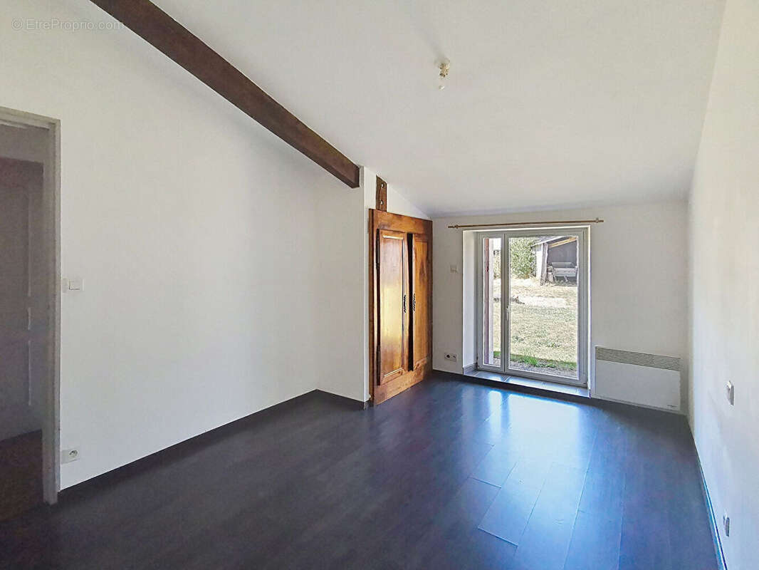 Maison deux chambres PIPRIAC - 35550 - photo 7