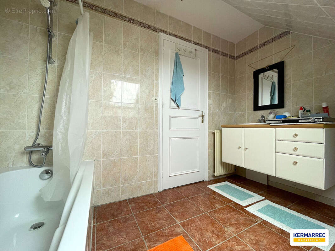 Maison à LOUVIGNE-DE-BAIS