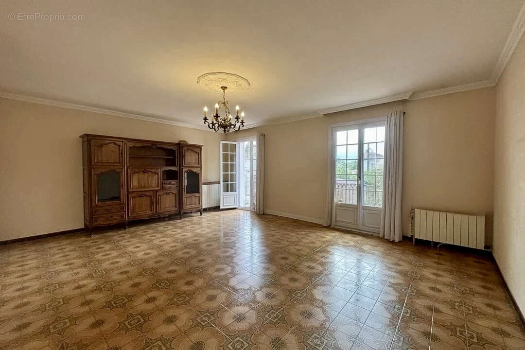 Maison à SAINT-MARCEL-LES-VALENCE