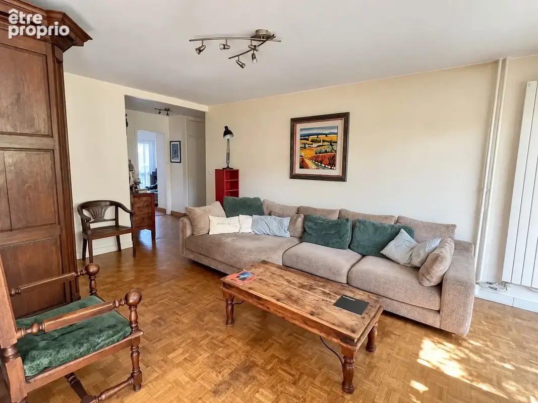 Appartement 97 m2 avec terrasse - moins de 10 minutes rer a - photo 2