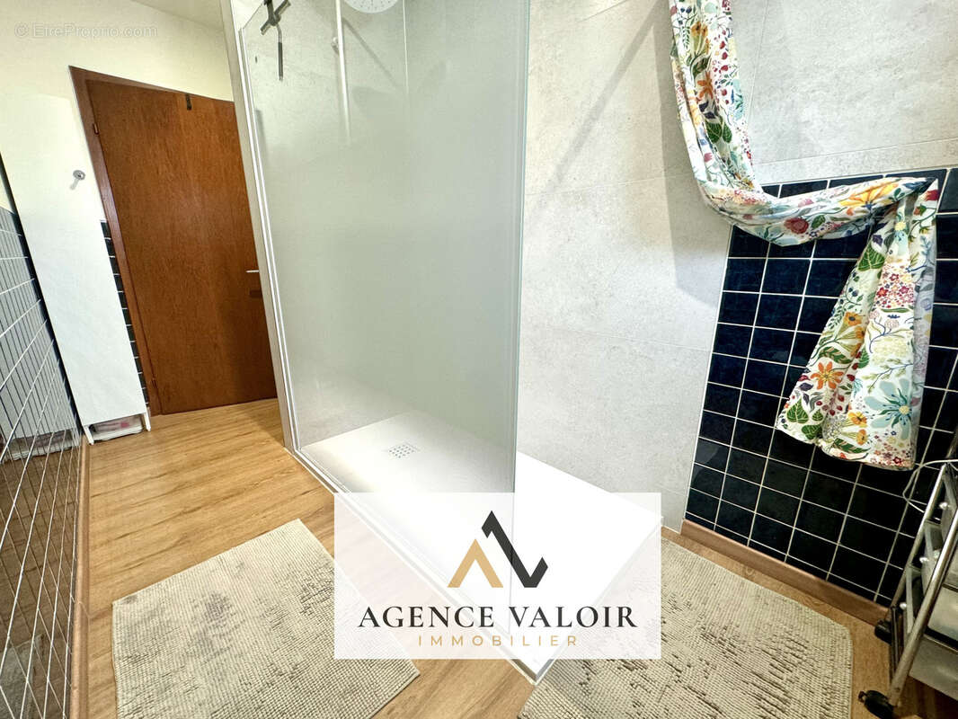 Maison à SEINGBOUSE